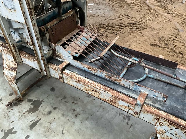 Persmachine voor potgrond - afbeelding 15 van  16