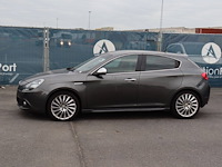 Personenauto alfa romeo giulietta benzine 170pk 2015 (marge)