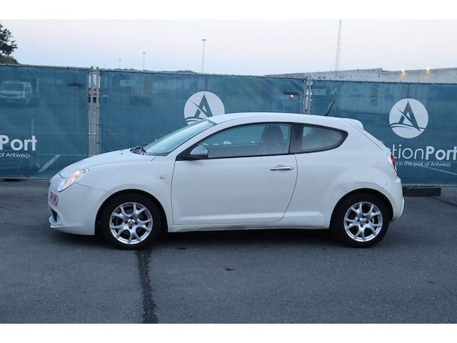 Personenauto alfa romeo mito diesel 95pk 2010 (marge) - afbeelding 1 van  1