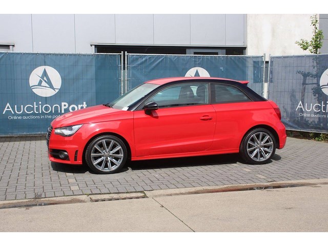 Personenauto audi a1 s-line diesel 100pk 2014 - afbeelding 1 van  1