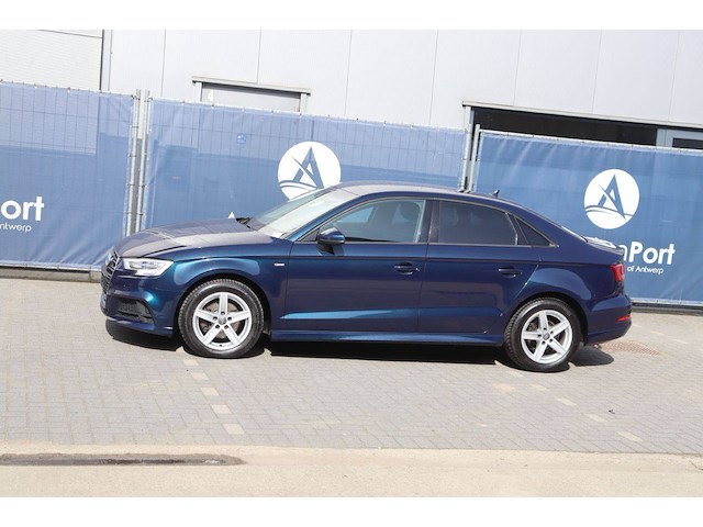 Personenauto audi a3 diesel 110pk 2017 - afbeelding 1 van  1
