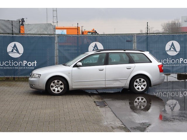 Personenauto audi a4 diesel 115pk 2004 (marge) - afbeelding 1 van  1