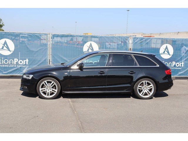 Personenauto audi a4 s line diesel 150pk 2015 (marge) - afbeelding 1 van  1