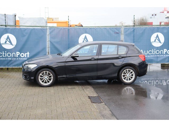 Personenauto bmw 116 benzine 109pk 2017 (marge) - afbeelding 1 van  1