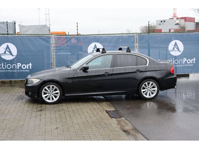 Personenauto bmw 318d diesel 136pk 2011 (marge) - afbeelding 1 van  1