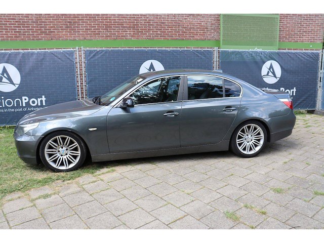 Personenauto bmw 5er reihe benzine 170pk 2004 - afbeelding 1 van  1