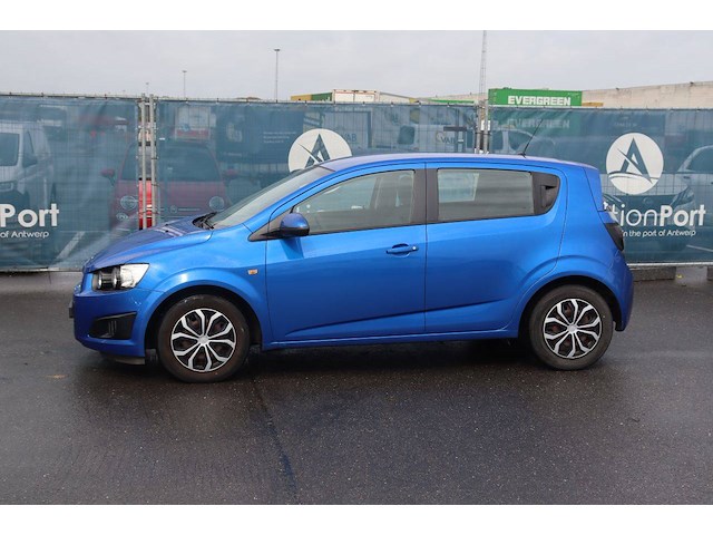 Personenauto chevrolet aveo benzine 86pk 2012 (marge) - afbeelding 1 van  1