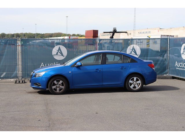 Personenauto chevrolet cruze benzine 124pk 2011 (marge) - afbeelding 1 van  1