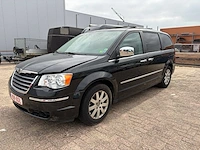 Personenauto chrysler grand voyager 2.8 crd limited diesel 163pk 2010 (marge)