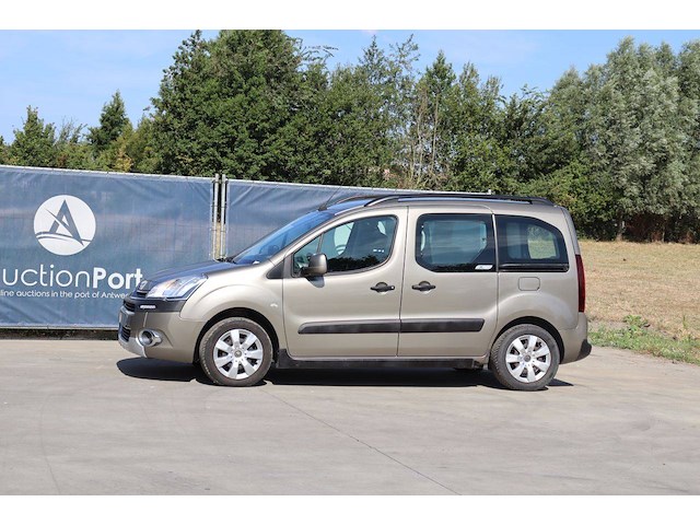 Personenauto citroën berlingo diesel 92pk 2015 - afbeelding 1 van  1