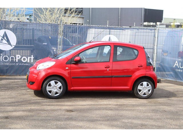 Personenauto citroën c1 benzine 68pk 2012 - afbeelding 1 van  1