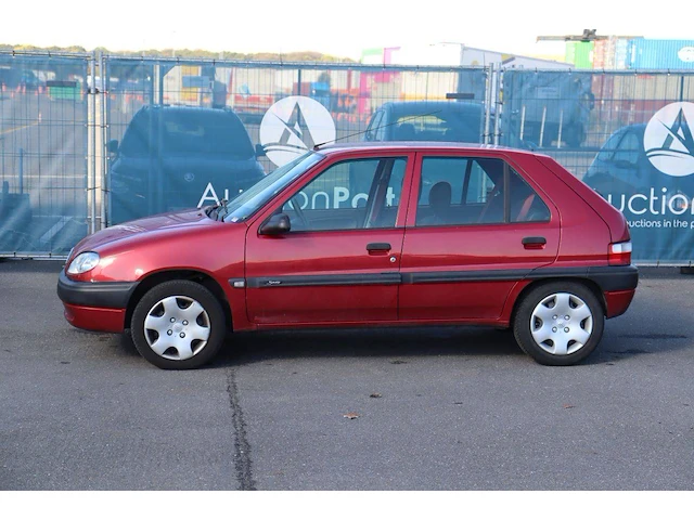 Personenauto citroen saxo benzine 61pk 2004 (marge) - afbeelding 1 van  1