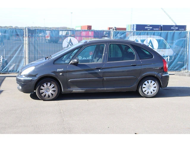 Personenauto citroen xsara picasso benzine 137pk 2005 (marge) - afbeelding 1 van  1