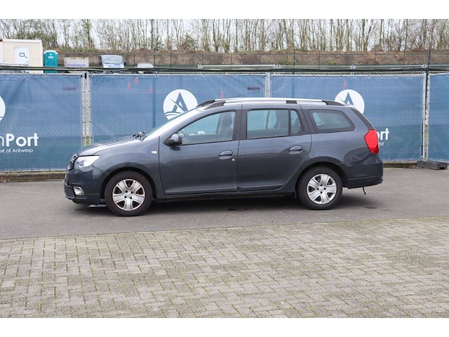 Personenauto dacia logan benzine 73pk 2019 (marge) - afbeelding 1 van  1
