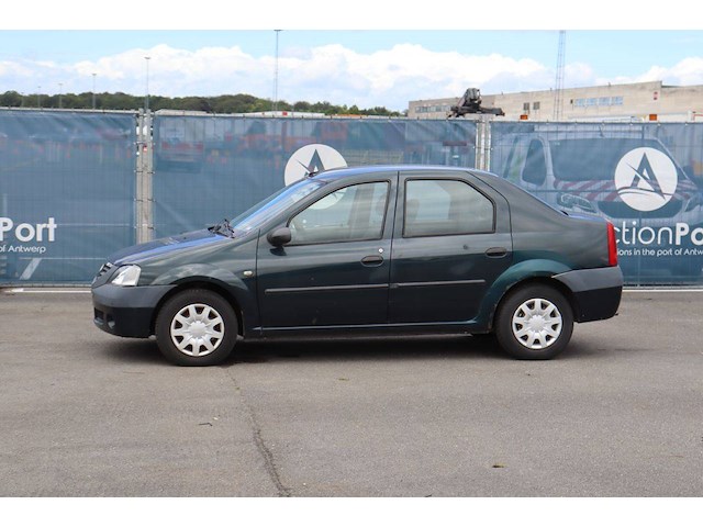 Personenauto dacia logan benzine 75pk 2005 (marge) - afbeelding 1 van  1