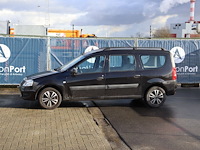 Personenauto dacia logan benzine 85pk 2011 (marge)