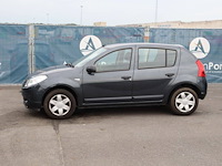 Personenauto dacia sandero benzine 75pk 2009 (marge) - afbeelding 1 van  1