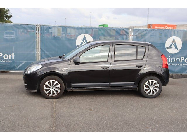 Personenauto dacia sandero diesel 70pk 2011 (marge) - afbeelding 1 van  1
