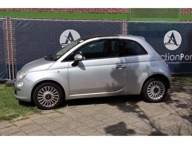 Personenauto fiat 500 benzine 69pk 2009 - afbeelding 1 van  1