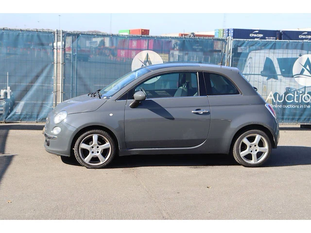 Personenauto fiat 500 benzine 69pk 2014 (marge) - afbeelding 1 van  1