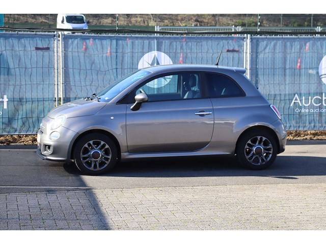 Personenauto fiat 500 benzine 69pk 2015 (marge) - afbeelding 1 van  1