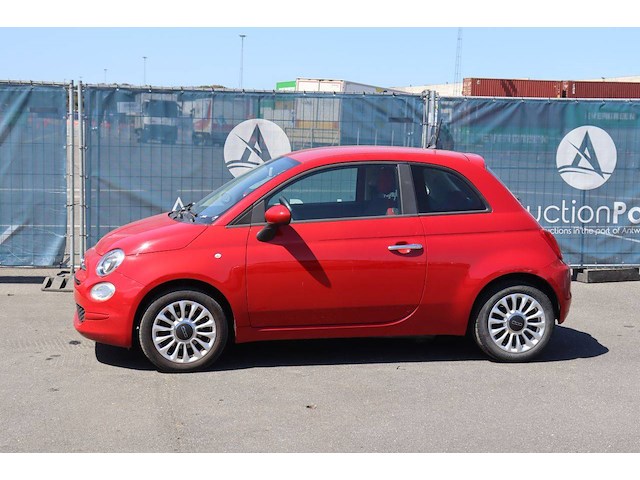 Personenauto fiat 500 benzine 69pk 2016 (marge) - afbeelding 1 van  1