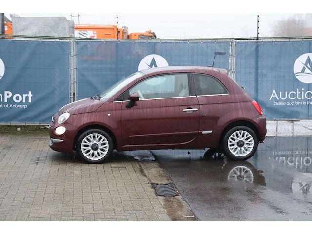 Personenauto fiat 500 benzine 69pk 2018 (marge) - afbeelding 1 van  1