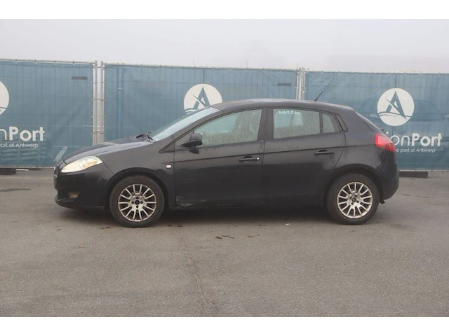 Personenauto fiat bravo benzine 90pk 2008 (marge) - afbeelding 1 van  1