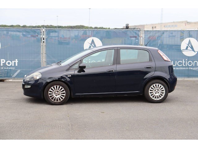 Personenauto fiat grande punto diesel 82pk 2011 (marge) - afbeelding 1 van  1
