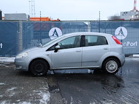 Personenauto fiat punto benzine 60pk 2005 (marge) - afbeelding 1 van  1