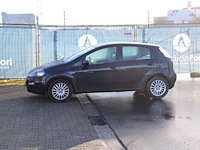 Personenauto fiat punto benzine 69pk 2013 (marge)
