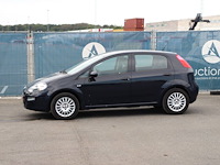 Personenauto fiat punto benzine 69pk 2016 (marge) - afbeelding 1 van  1