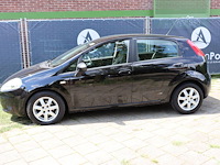 Personenauto fiat punto benzine 95pk 2007