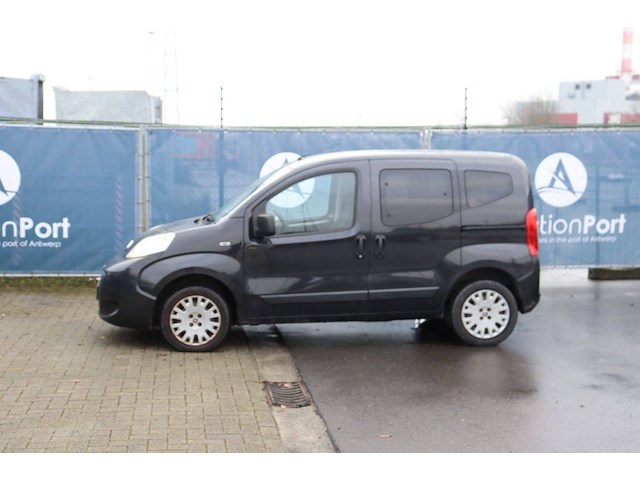 Personenauto fiat qubo benzine 73pk 2014 (marge) - afbeelding 1 van  1