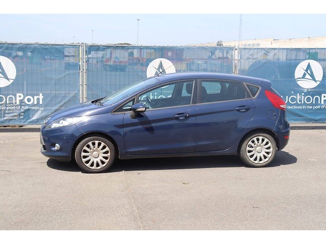Personenauto ford fiesta benzine 60pk 2013 (marge) - afbeelding 1 van  1