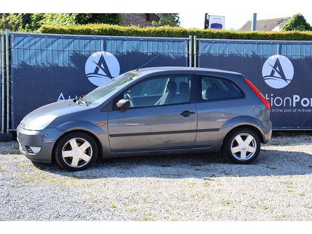 Personenauto ford fiesta benzine 69pk 2005 (marge) - afbeelding 1 van  1