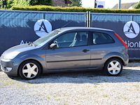 Personenauto ford fiesta benzine 69pk 2005 (marge)