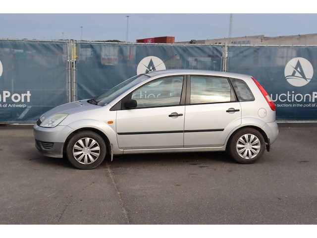 Personenauto ford fiesta benzine 70pk 2005 (marge) - afbeelding 1 van  1