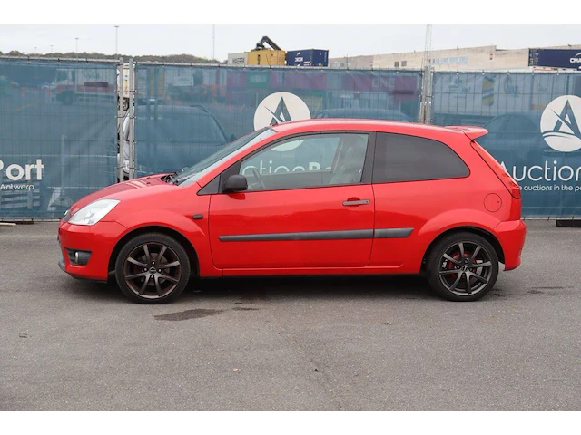 Personenauto ford fiesta diesel 90pk 2007 (marge) - afbeelding 1 van  1