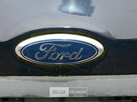 Personenauto ford fiesta - afbeelding 3 van  11