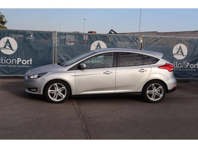 Personenauto ford focus benzine 100pk 2016 (marge) - afbeelding 1 van  1