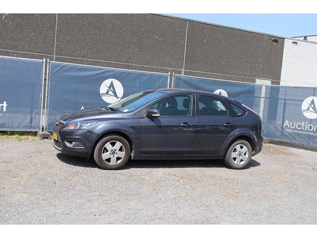 Personenauto ford focus benzine 101pk 2008 - afbeelding 1 van  1