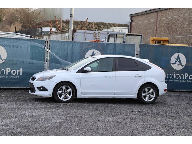 Personenauto ford focus benzine 66kw 2010 (marge) - afbeelding 1 van  1