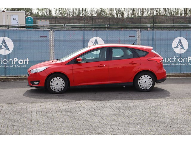 Personenauto ford focus benzine 85pk 2015 (marge) - afbeelding 1 van  1