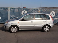 Personenauto ford fusion benzine 80pk 2010 (marge) - afbeelding 1 van  1