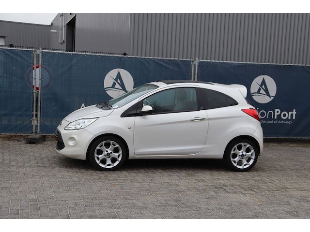 Personenauto ford ka benzine 2014 (marge) - afbeelding 1 van  1