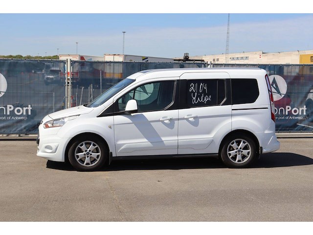Personenauto ford tourneo benzine 100pk 2015 (marge) - afbeelding 1 van  1