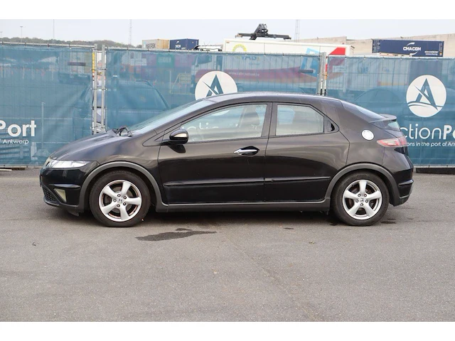 Personenauto honda civic benzine 280pk 2003 (marge) - afbeelding 1 van  1