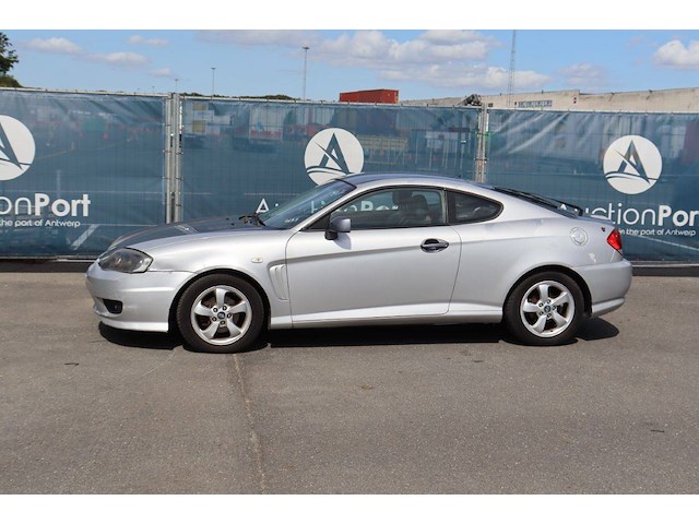 Personenauto hyundai coupe benzine 105pk 2005 (marge) - afbeelding 1 van  1