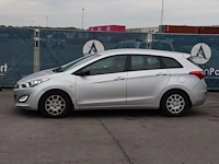 Personenauto hyundai i30 benzine 100pk 2013 (marge) - afbeelding 1 van  1